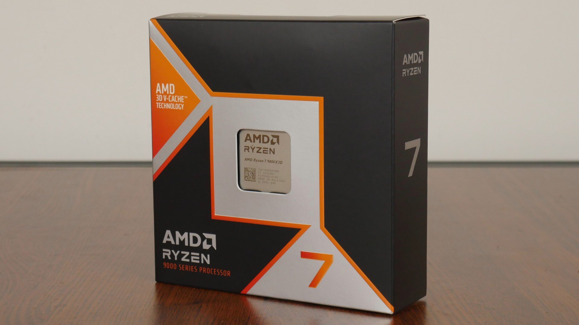 AMD Ryzen 7 9800X3D Packaging (Front)