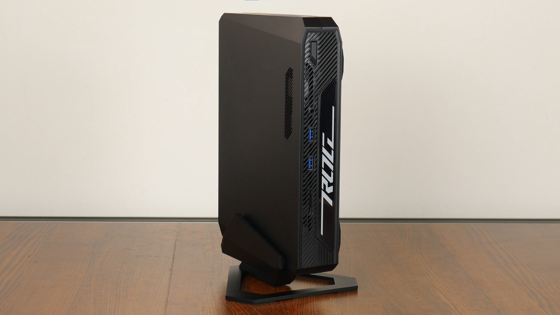 ROG NUC PC Stand (2)