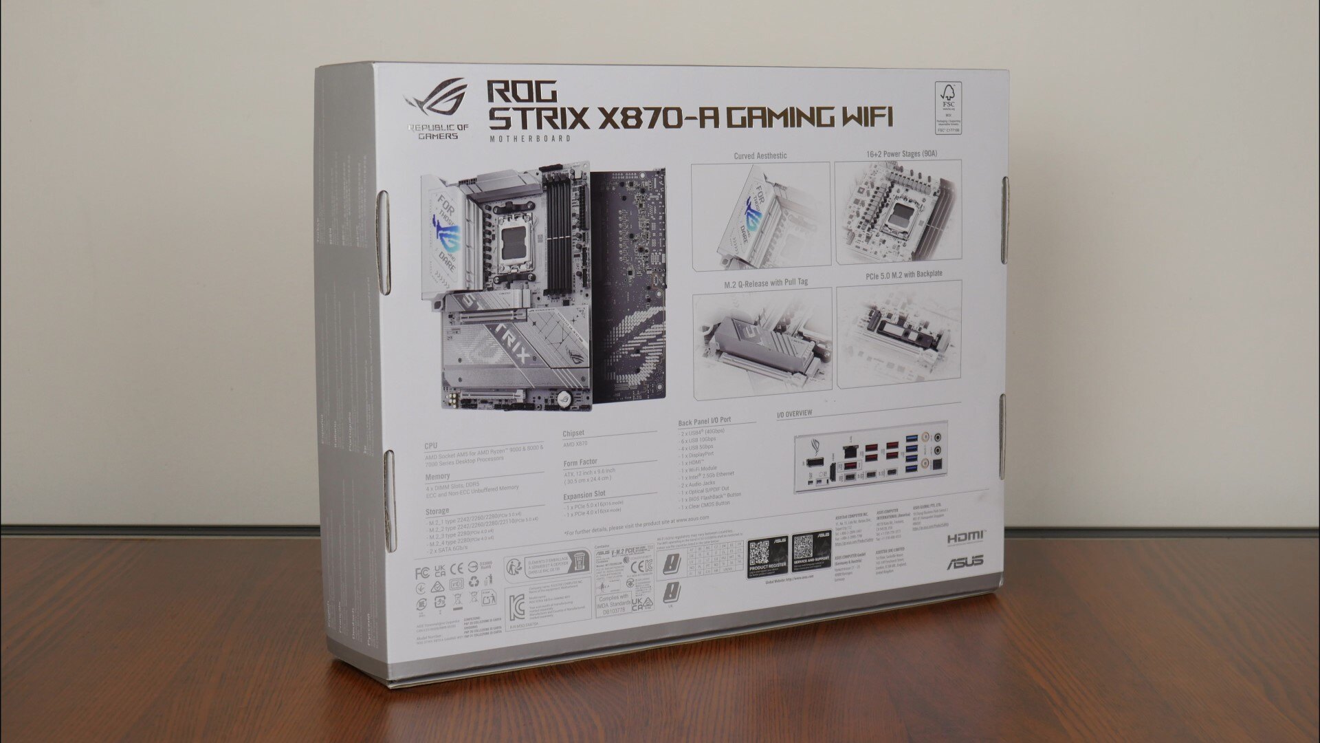 ASUS ROG Strix X870-A Gaming WIFI Packaging (Rear)