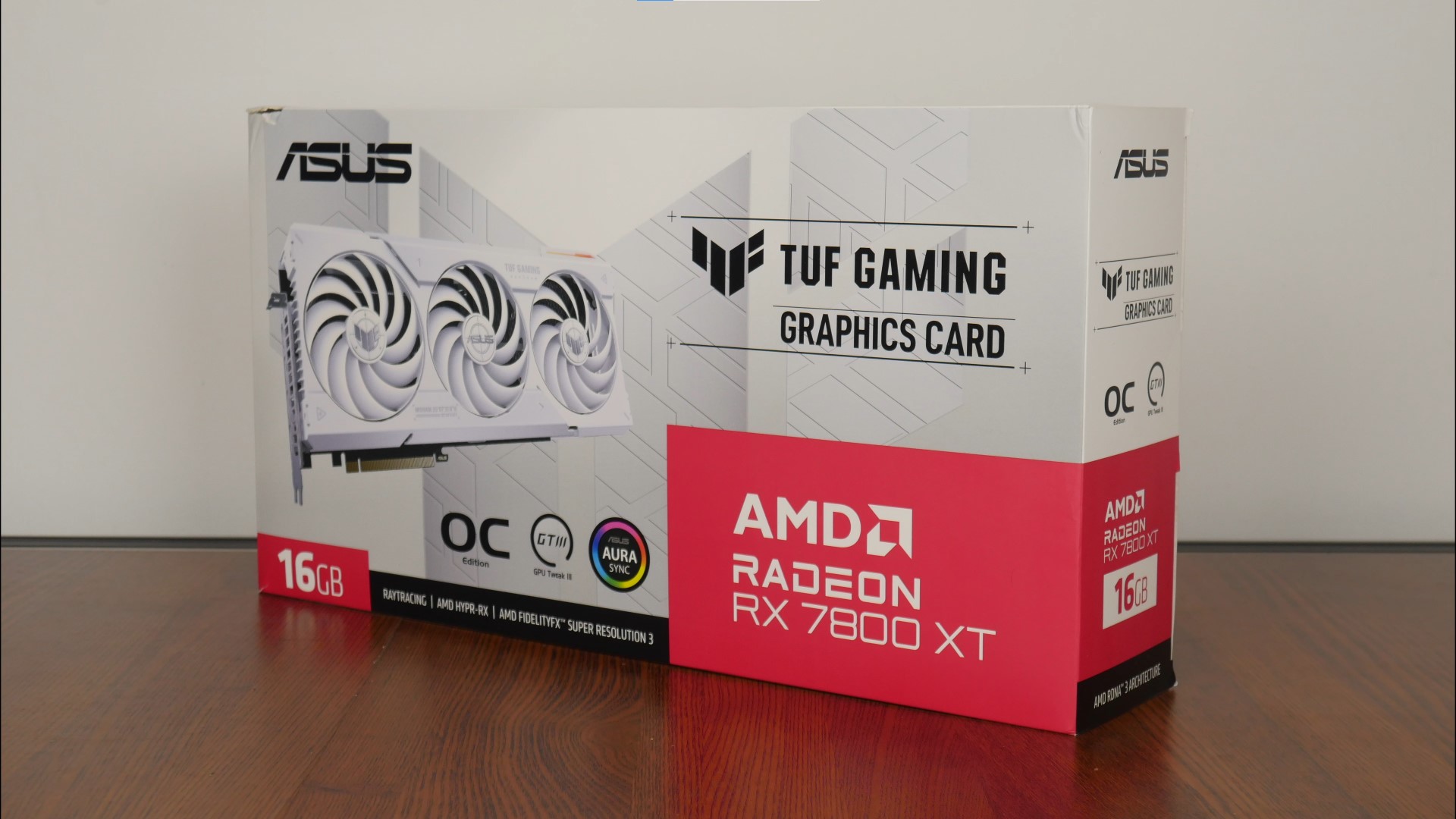 ASUS TUF Gaming Radeon RX 7800 XT White OC Edition 16GB GDDR6 Graphics Card Packaging (Front)