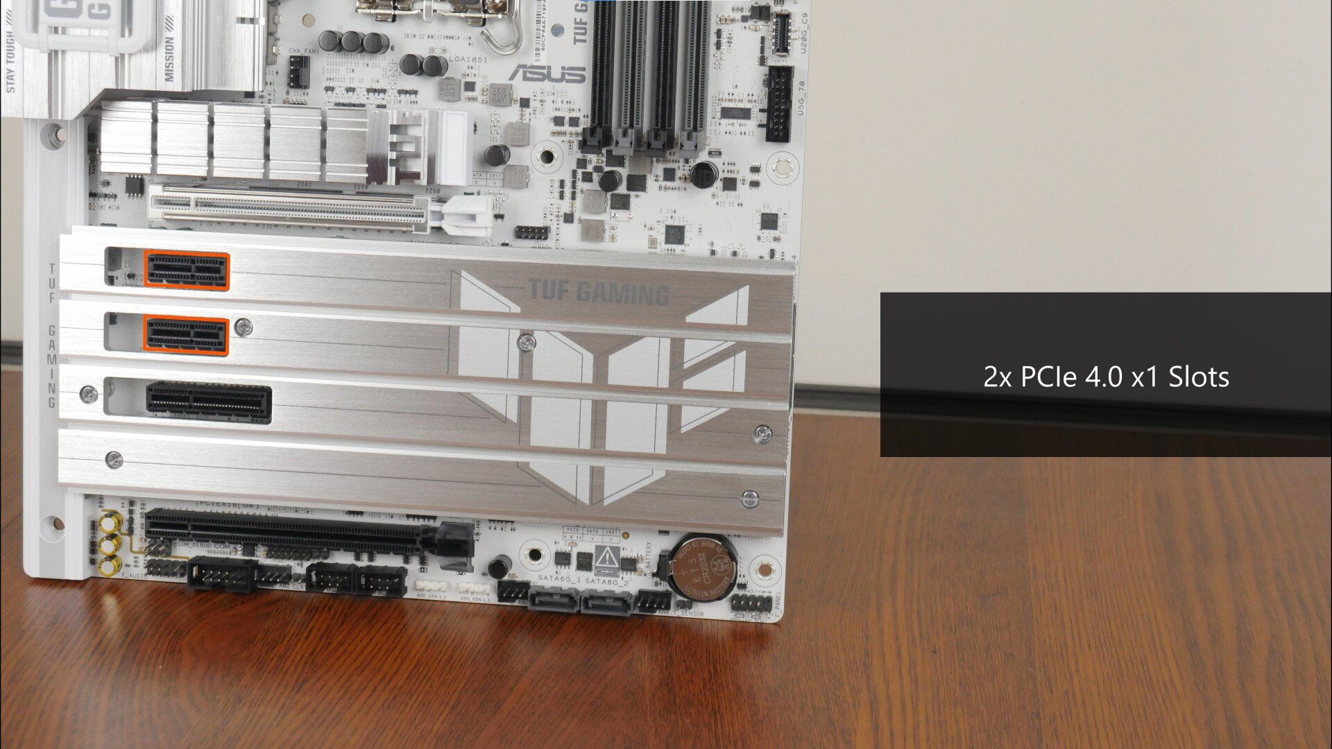 ASUS TUF Gaming Z890-PRO WIFI PCIe 4.0 x1 Slots