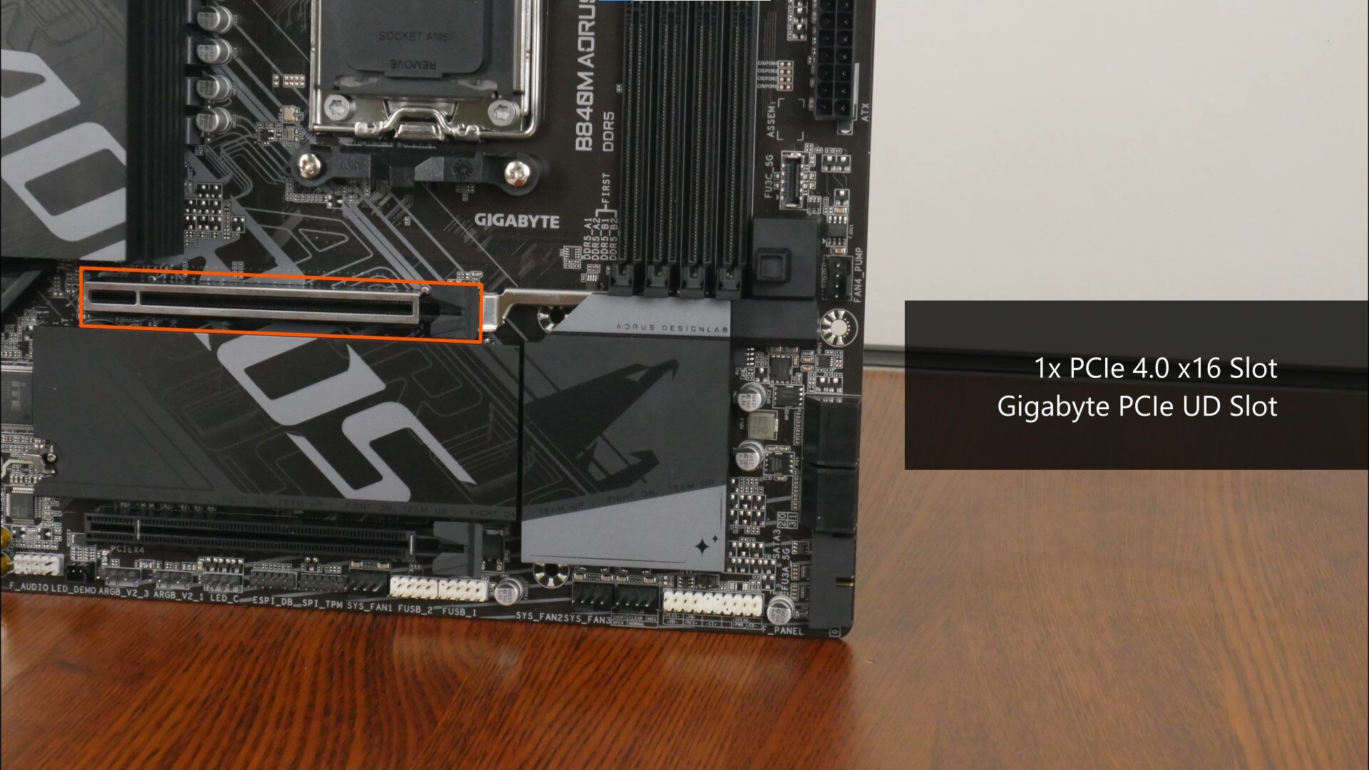 Gigabyte B840M AORUS ELITE WIFI6E PCIe 4.0 x16 Slot