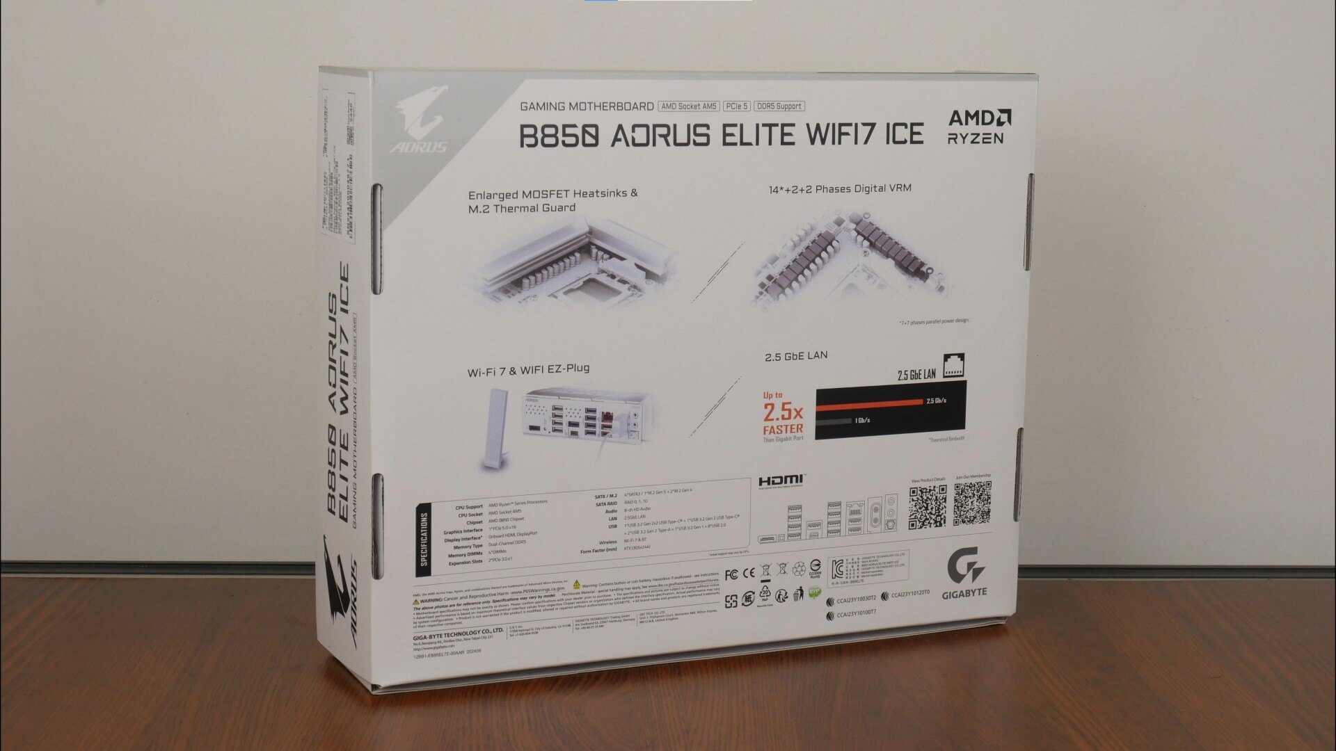 Gigabyte B850 AORUS ELITE WIFI7 ICE Packaging (Rear)