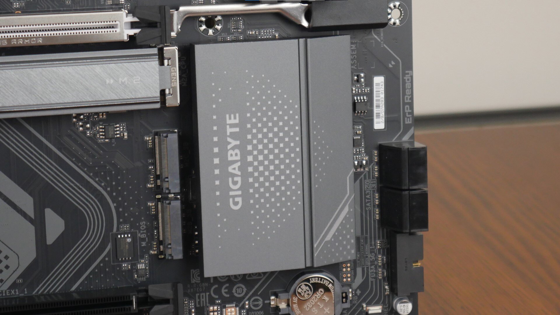 Gigabyte X870 EAGLE WIFI7 Chipset Heatsink