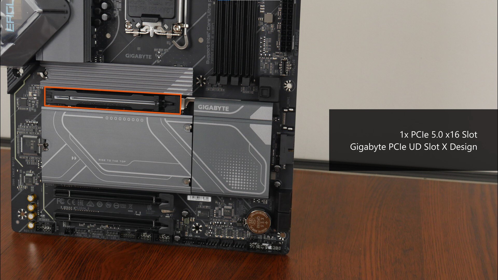 Gigabyte Z890 EAGLE WIFI7 PCIe 5.0 x16 Slot