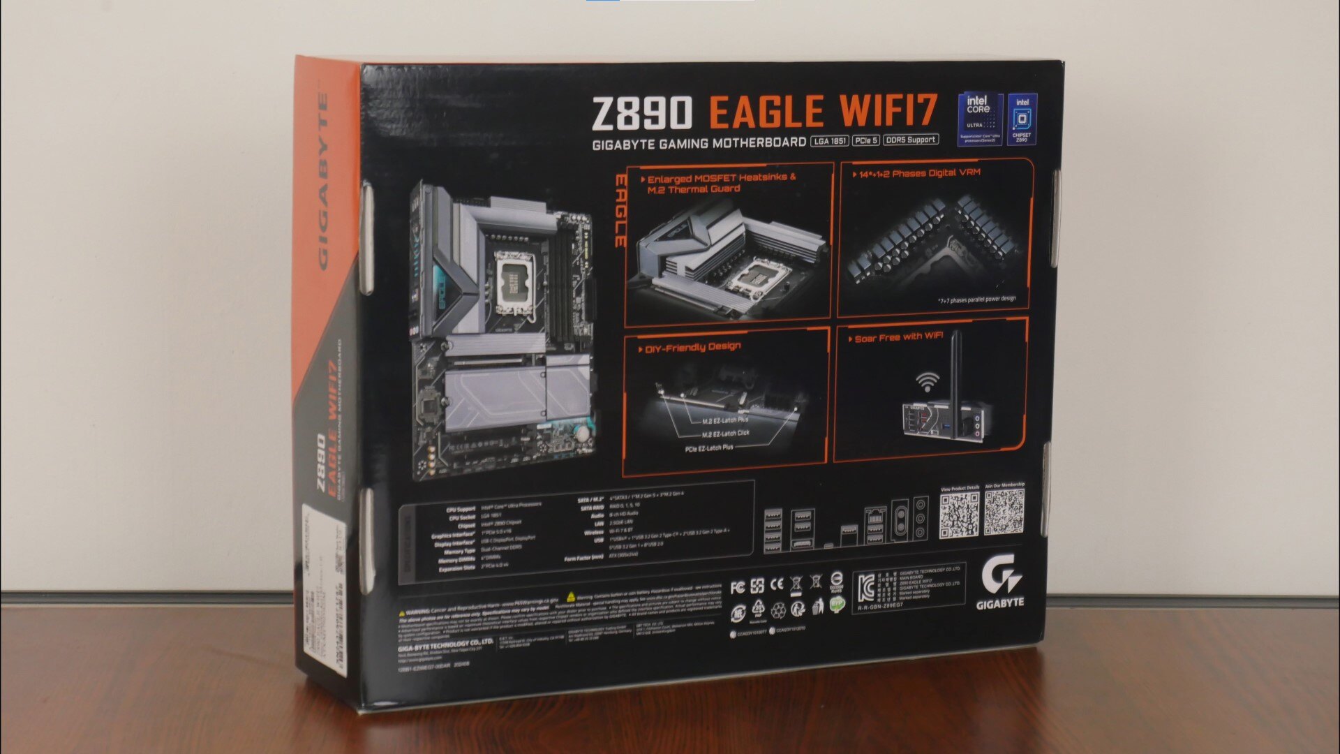 Gigabyte Z890 EAGLE WIFI7 Packaging (Rear)