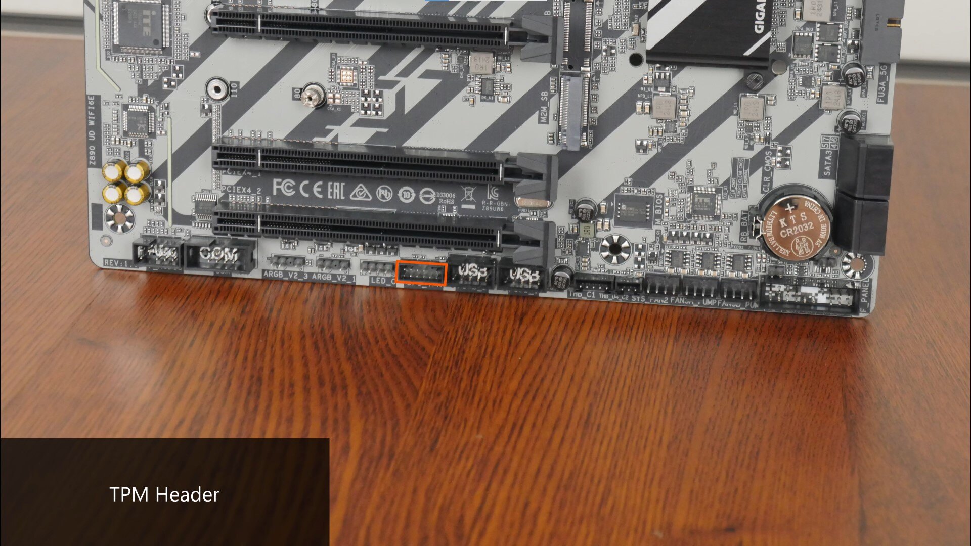 Gigabyte Z890 UD WIFI6E TPM Header