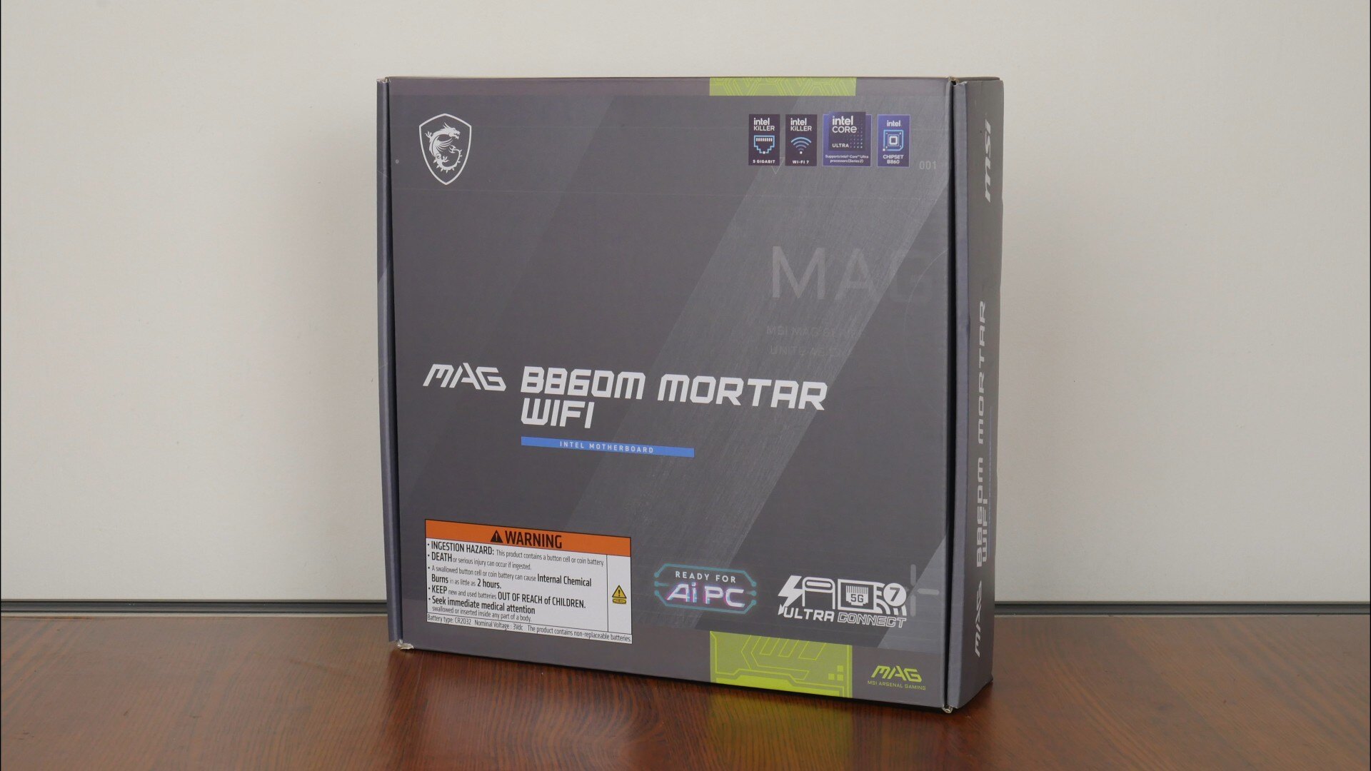 MSI MAG B860M MORTAR WIFI Packaging (Front)