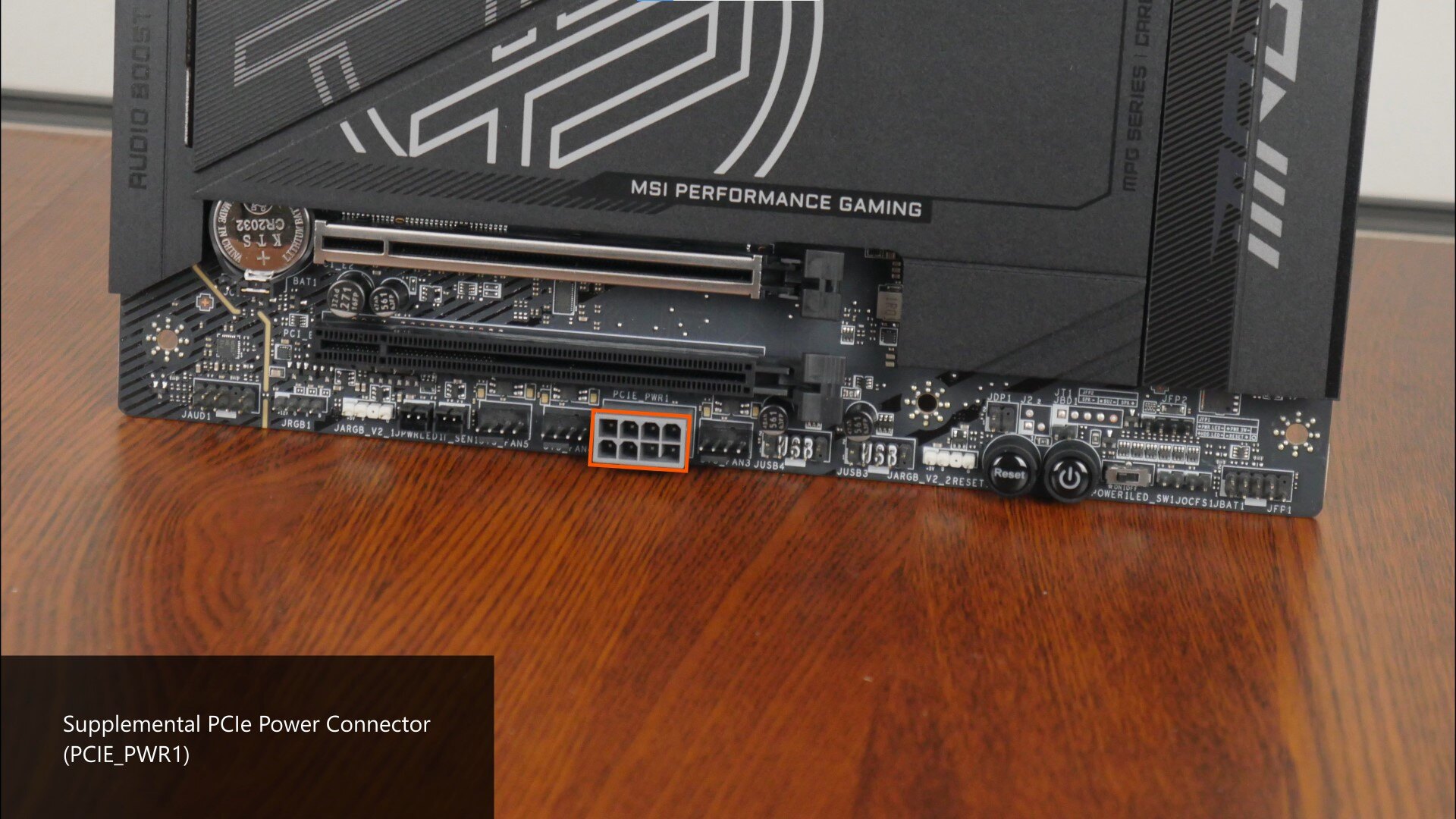 MSI MPG X870E CARBON WIFI Supplemental PCIe Power Connector