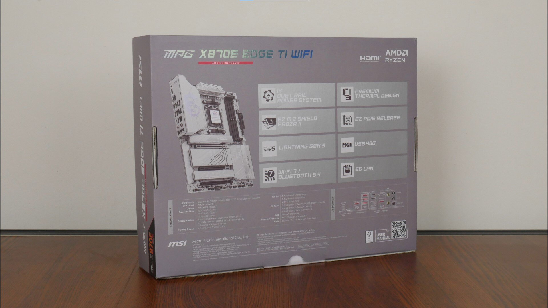 MSI MPG X870E EDGE TI WIFI Packaging (Rear)